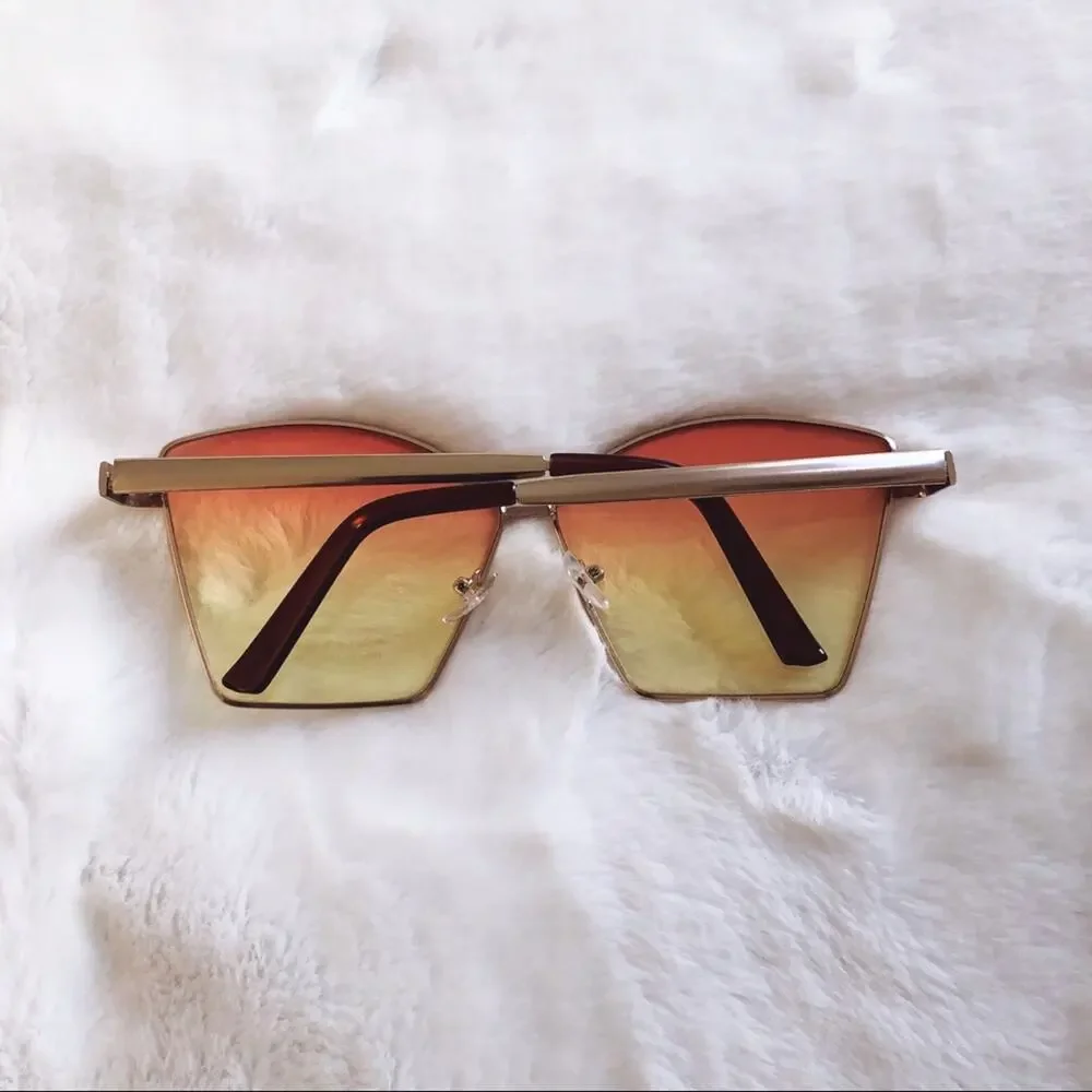 Stylens bigger lens